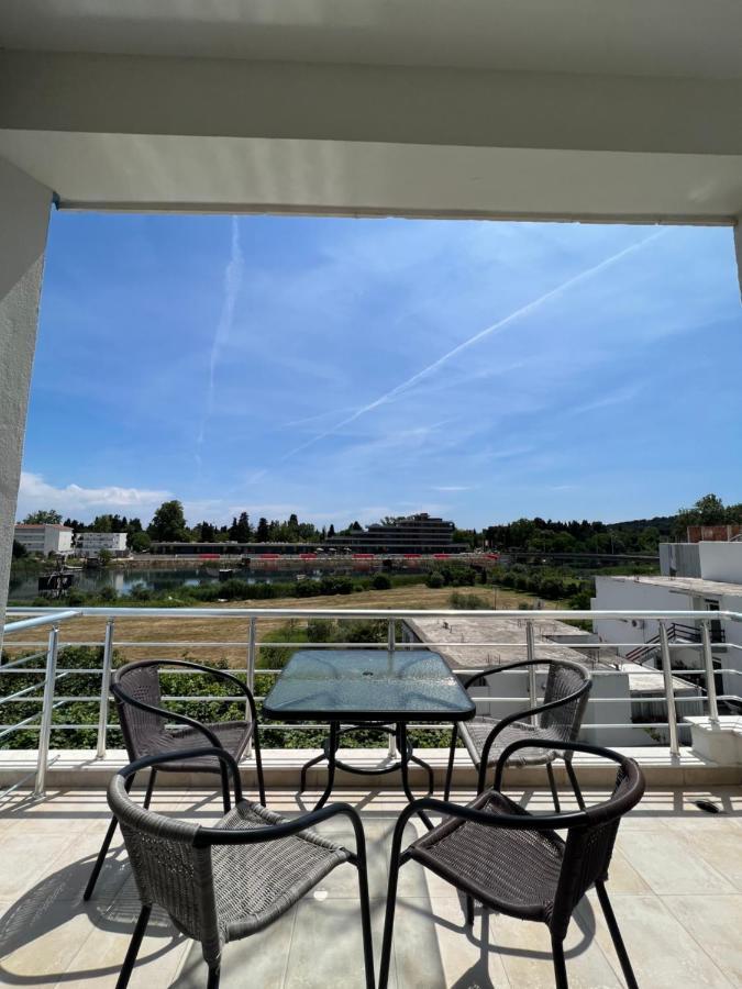 אולסינץ' Apartments Fati & Flori מראה חיצוני תמונה
