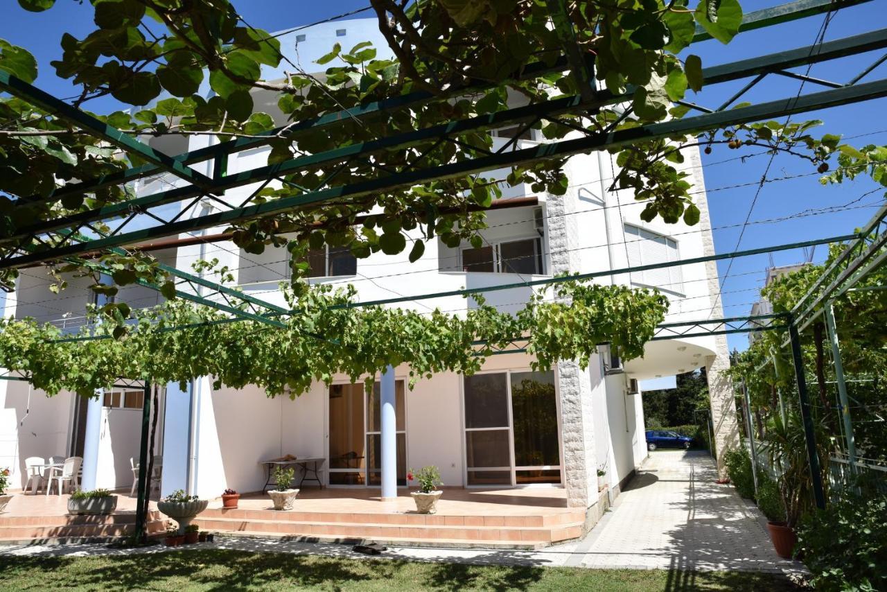 אולסינץ' Apartments Fati & Flori מראה חיצוני תמונה